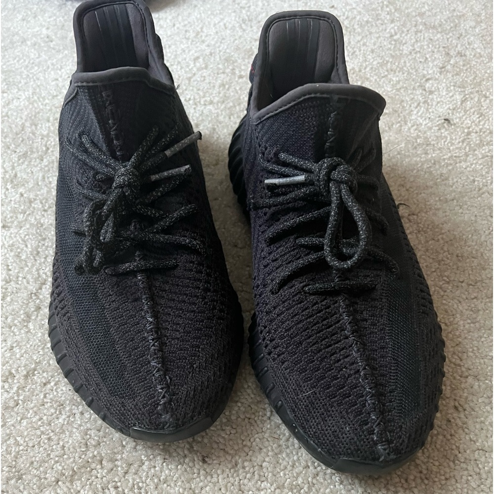 Yeezy 350 Black (Non Reflective) Sz:10.5
